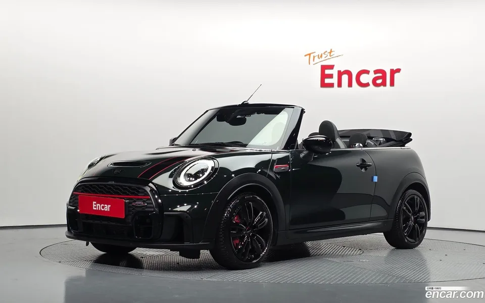 MINI Cooper S Convertible 2024