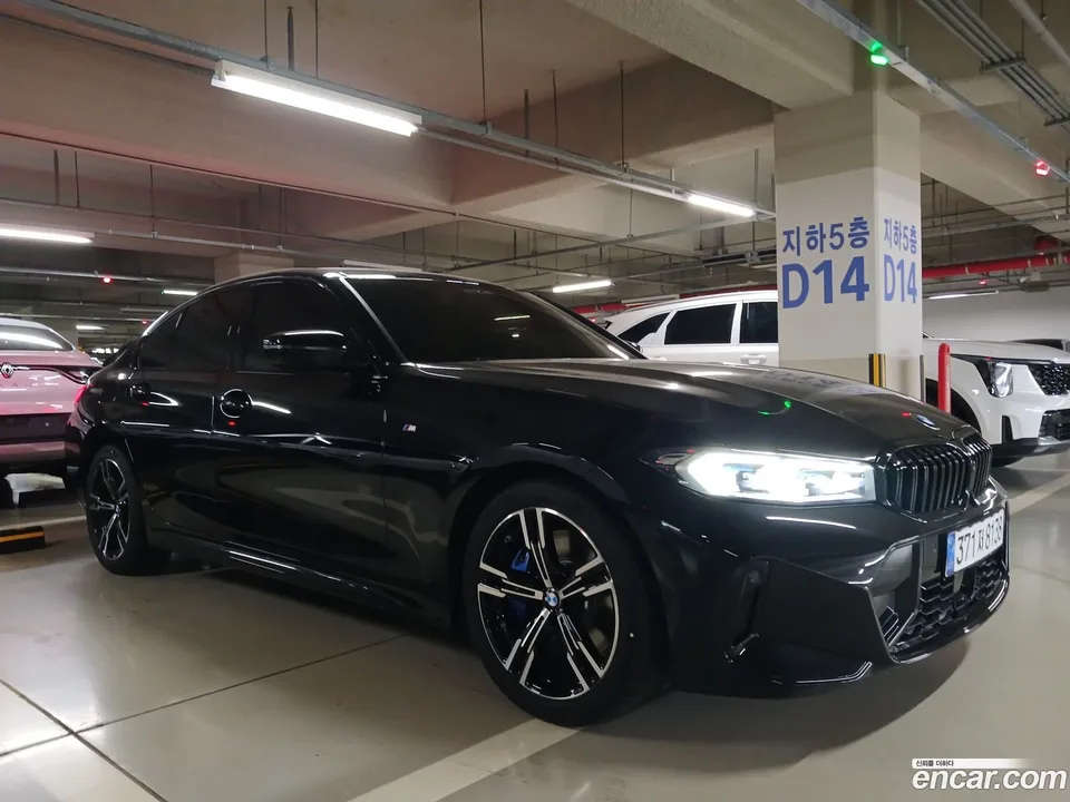 BMW 3 Series 320i M 2026 — thumbnail 3