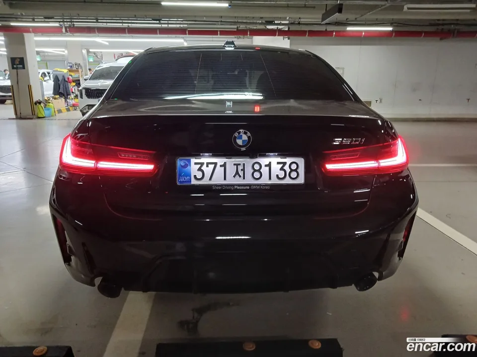 BMW 3 Series 320i M 2026 — thumbnail 5