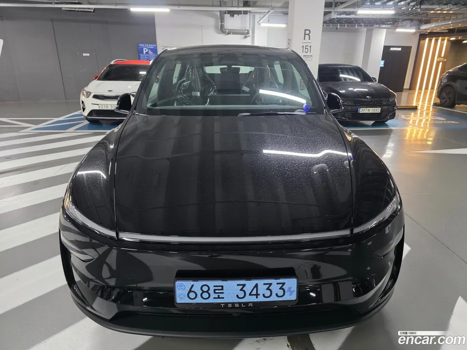 Tesla Model Y 2026