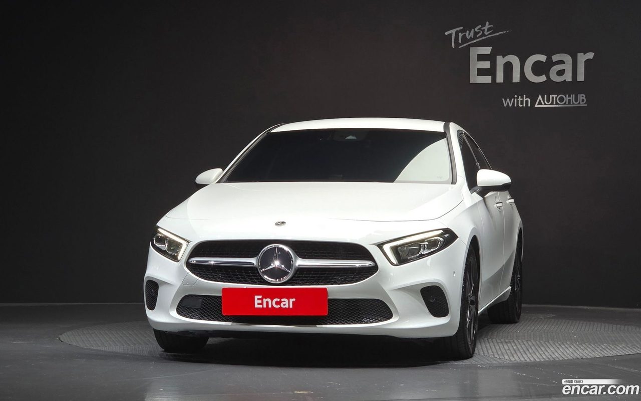 Mercedes-Benz A-Class 2022 — 3