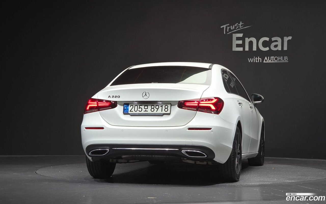 Mercedes-Benz A-Class 2022 — 4