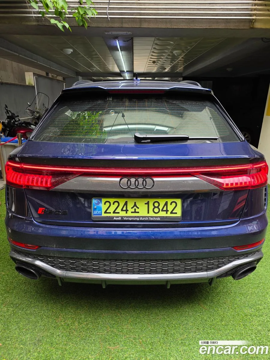 Audi RSQ8 (4M) 2023