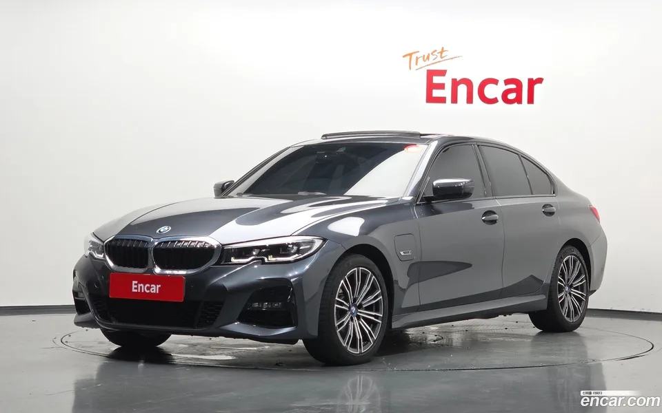 BMW 3 Series 2022