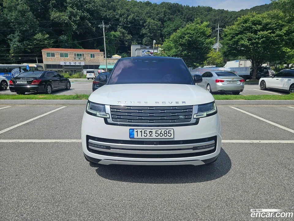 Land Rover Range Rover 2023