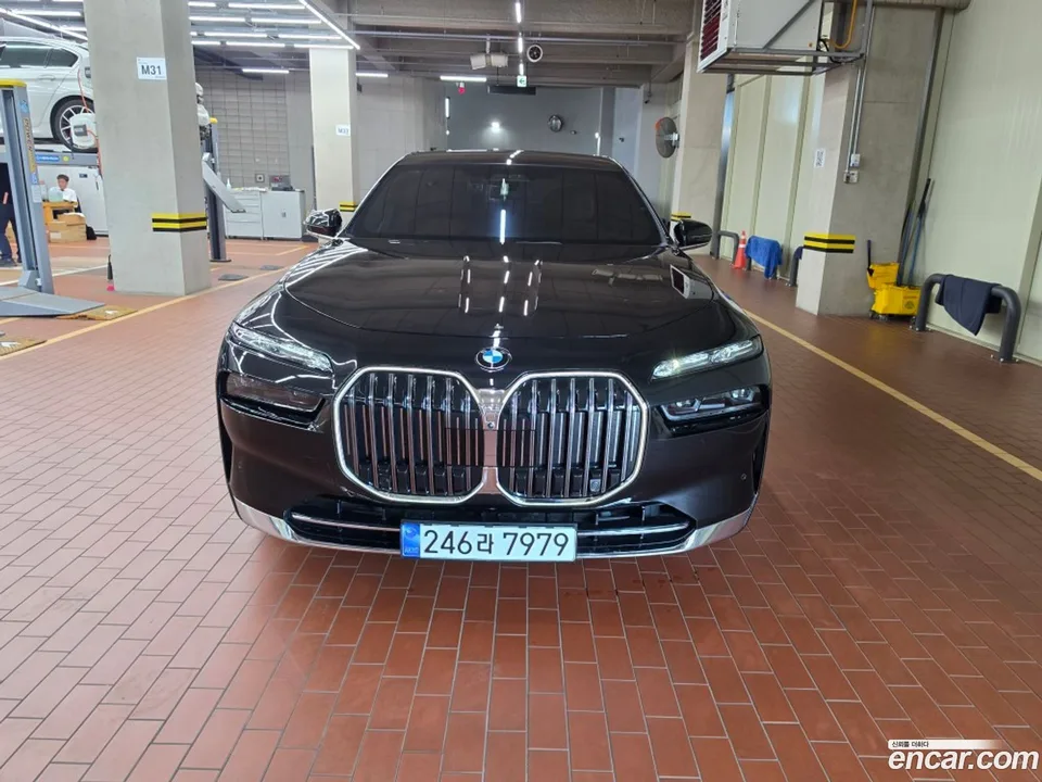 BMW 7 Series 2023