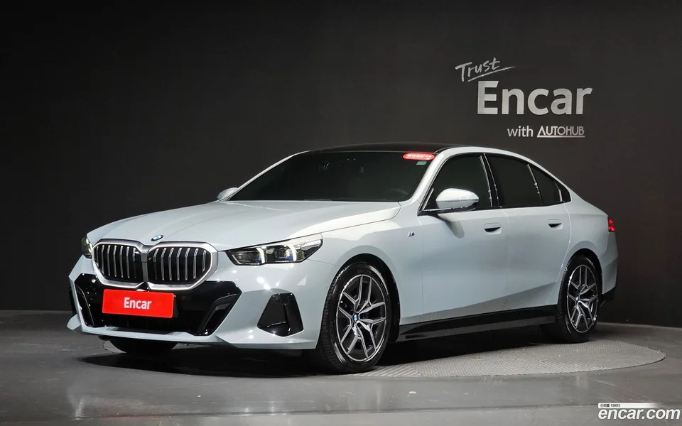 BMW 5 Series 2024