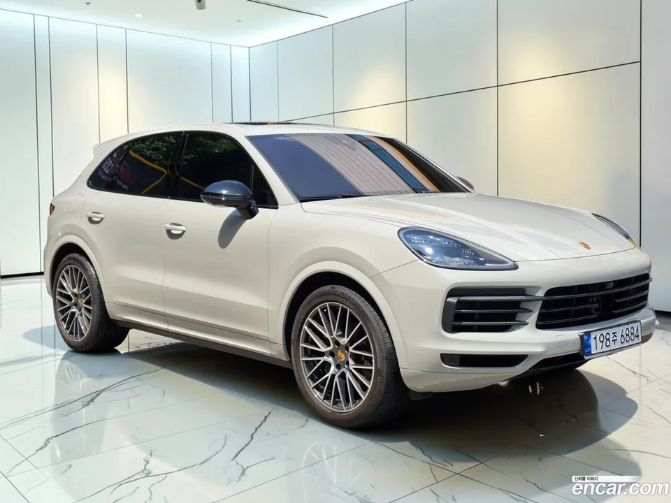 Porsche Cayenne 2023