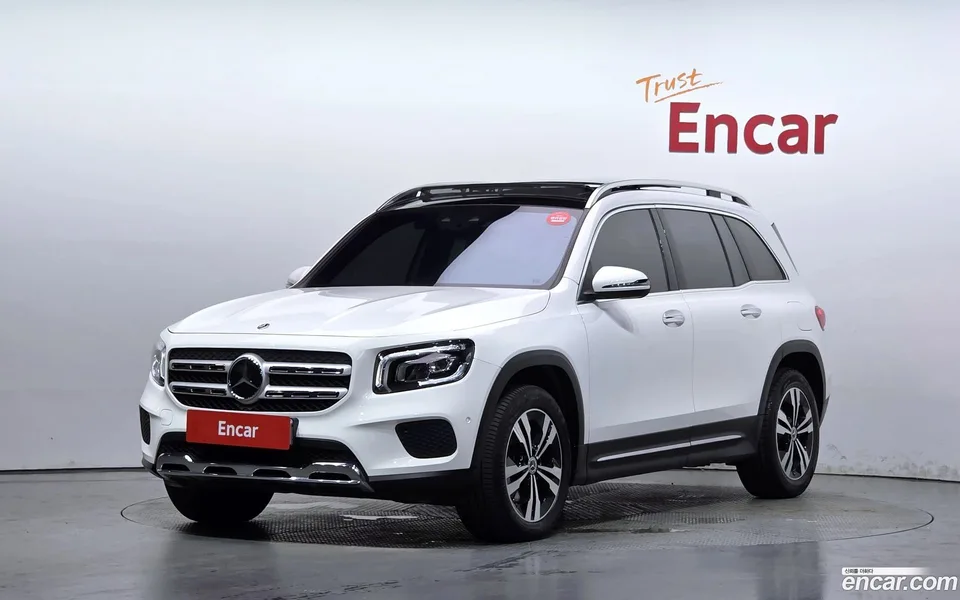 Mercedes-Benz GLB-Class 2022