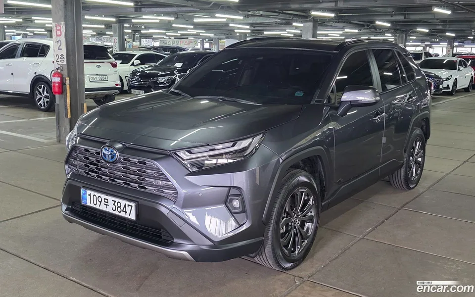Toyota RAV4 2023