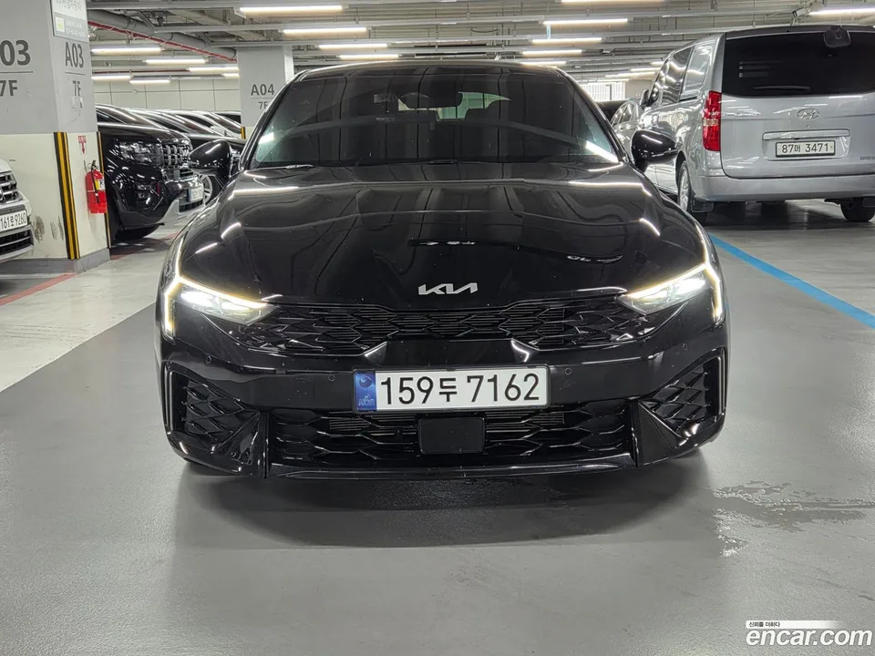 Kia K5 2025