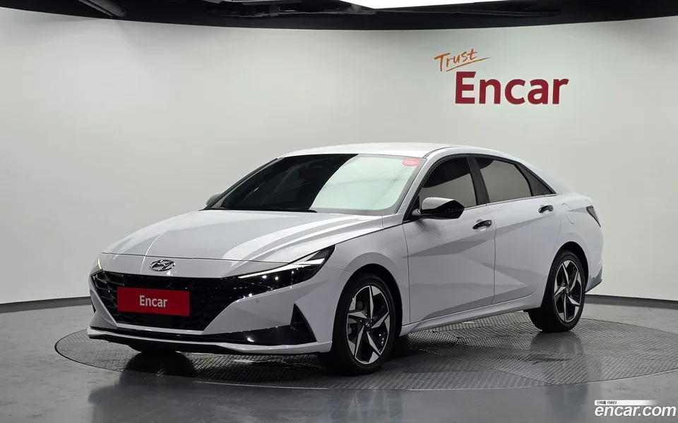 Hyundai Avante 2022