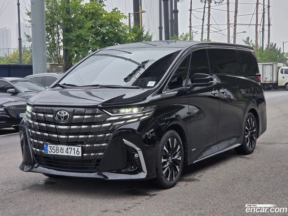Toyota Alphard 2025