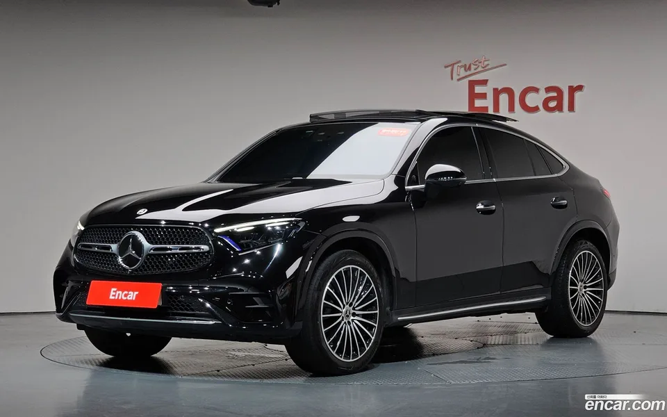 Mercedes-Benz GLC-Class 2023