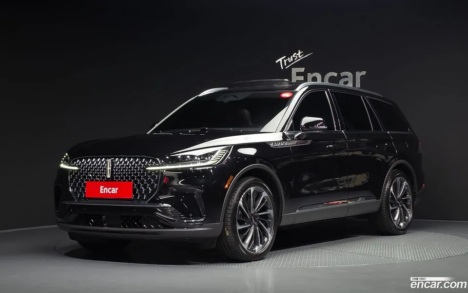 Lincoln Aviator 2025