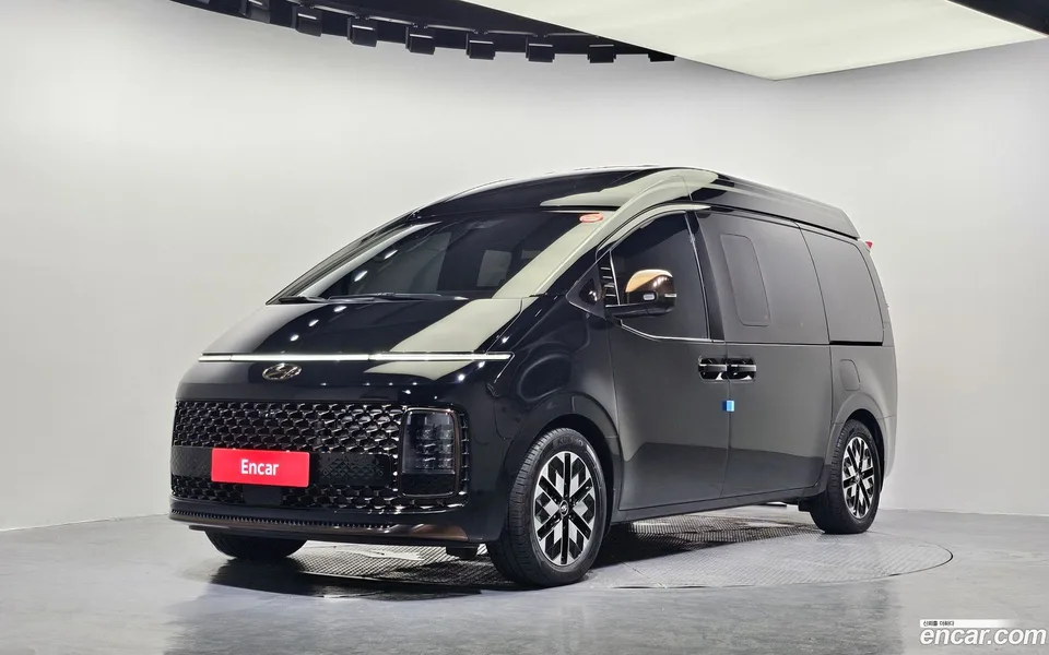 Hyundai Staria 2022