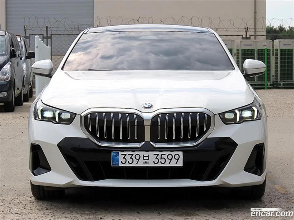 BMW 5 Series 2025