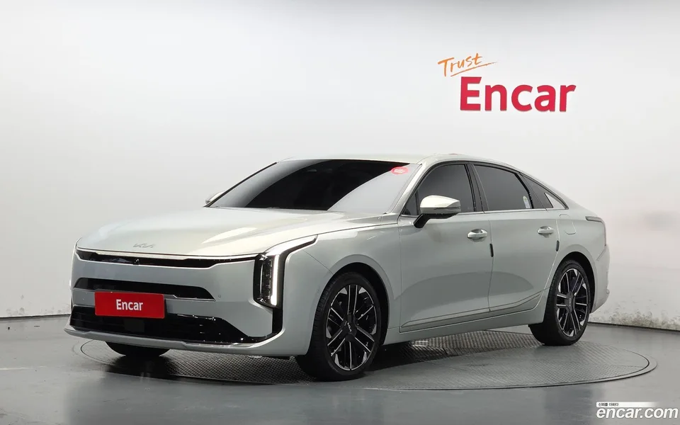 Kia K8 Hybrid 2025