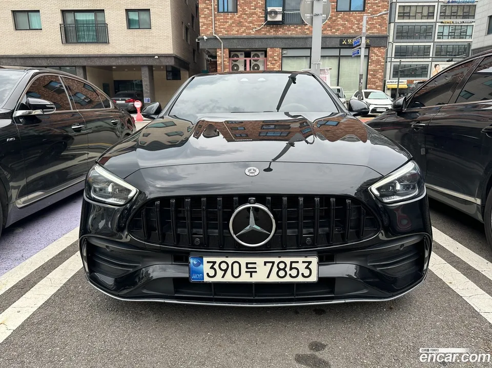 Mercedes-Benz C-Class 2023