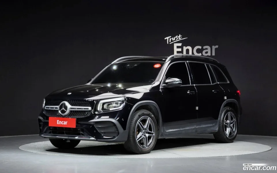 Mercedes-Benz GLB-Class 2023