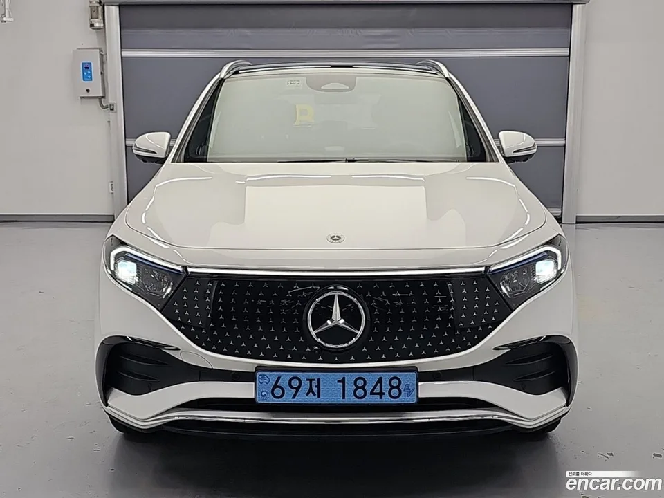 Mercedes-Benz EQA 2025