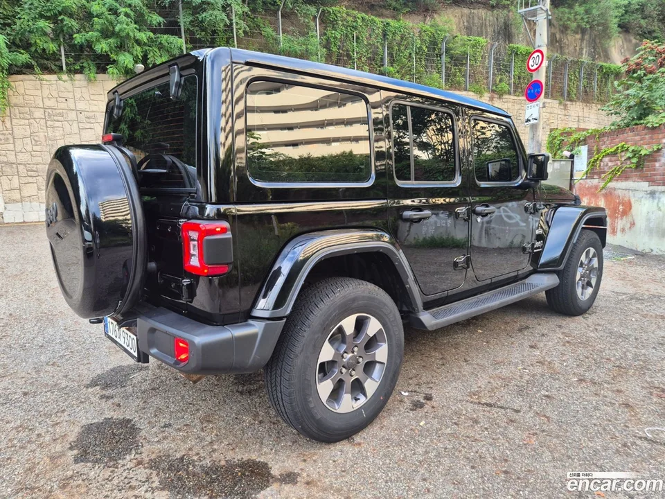 Jeep Wrangler 2.0 4 2023 — миниатюра 4