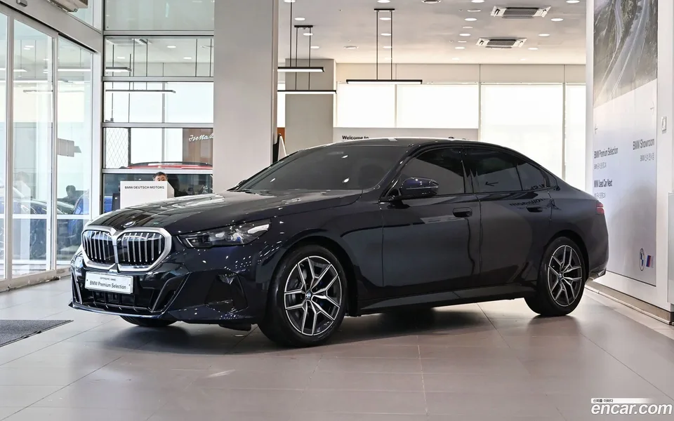 BMW 5 Series 2026