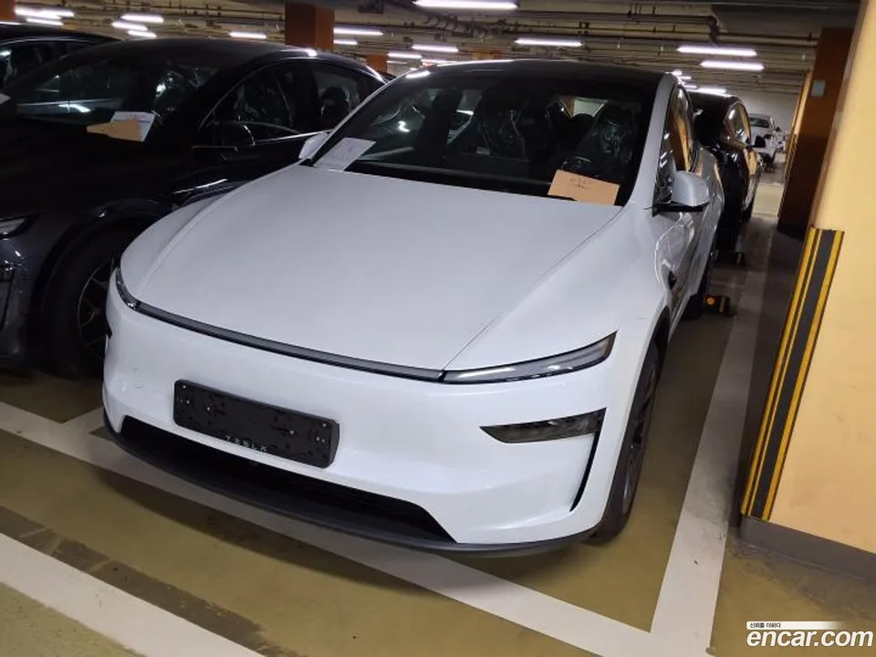Tesla Model Y 2026