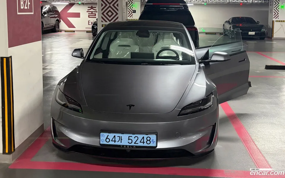 Tesla Model 3 2026