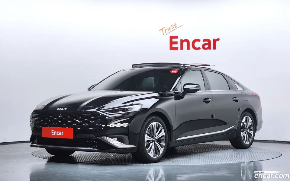 Kia K8 Hybrid 2023