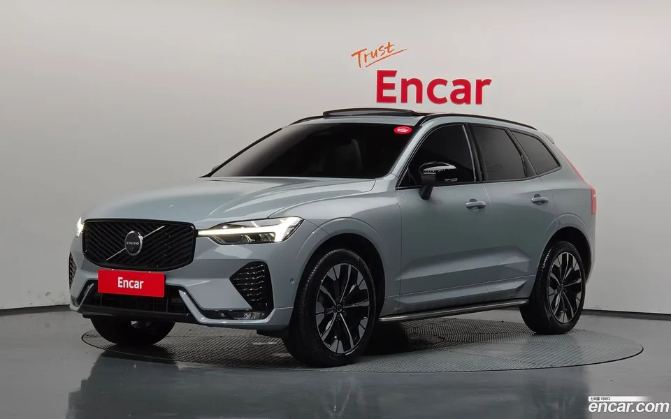 Volvo XC60 2025