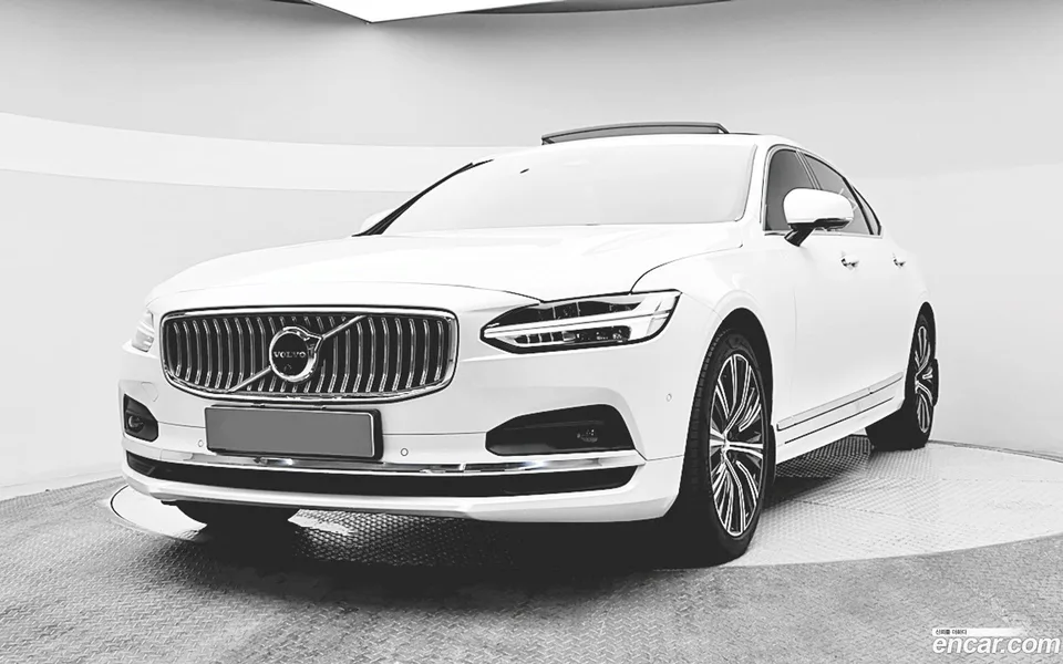 Volvo S90 2023