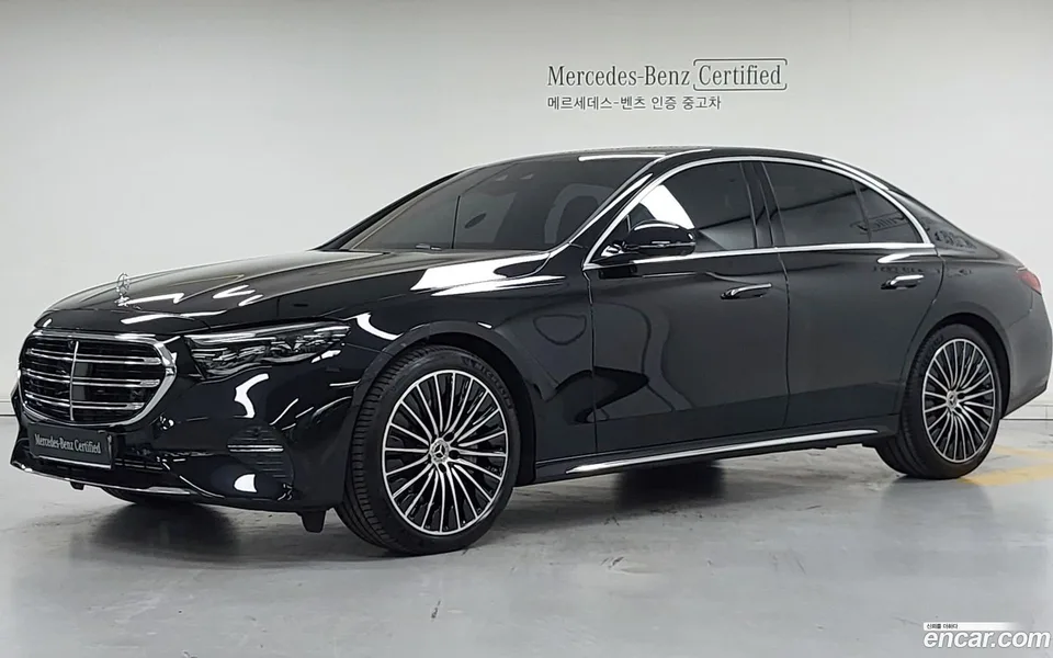 Mercedes-Benz E-Class 2026