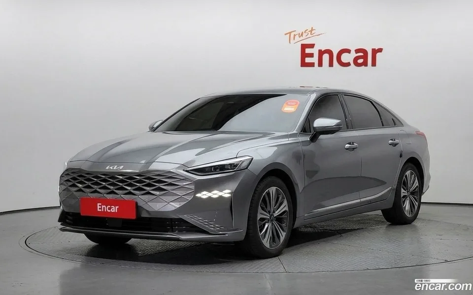 Kia K8 Hybrid 2023