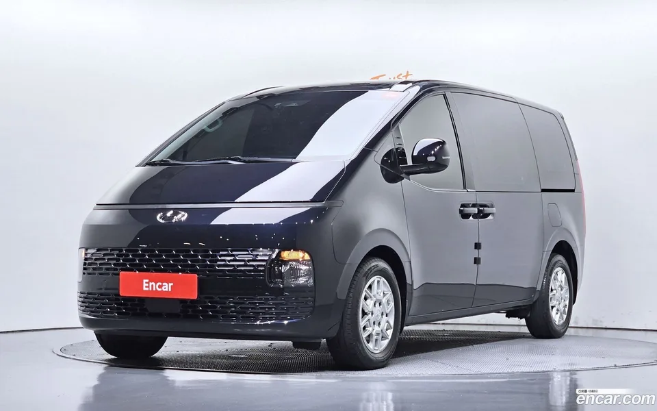 Hyundai Staria 2023