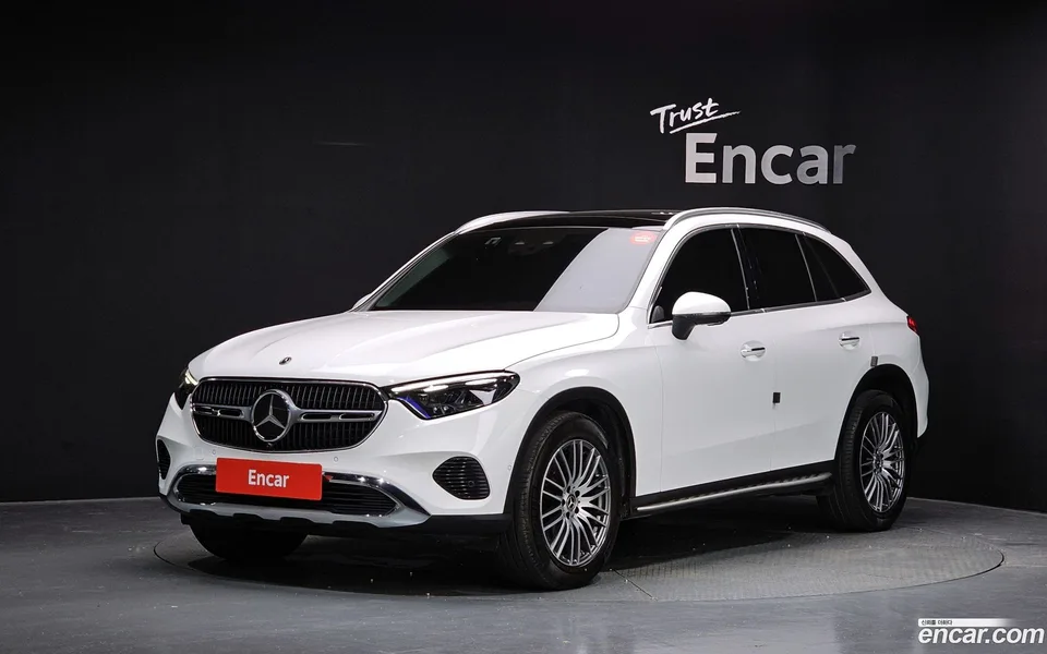 Mercedes-Benz GLC-Class 2024