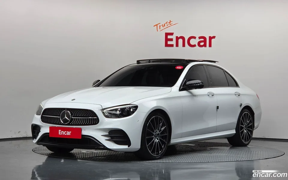 Mercedes-Benz E-Class 2023