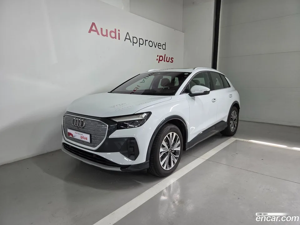 Audi Q4 e-tron 2025
