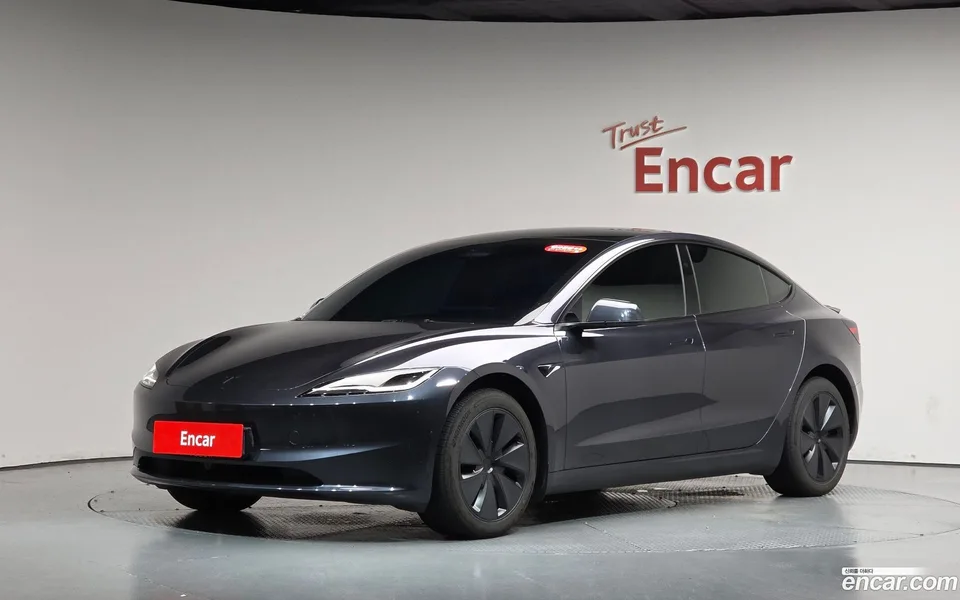 Tesla Model 3 2026