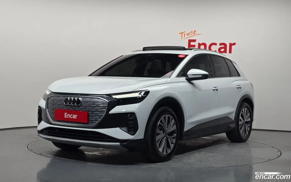 Audi Q4 e-tron 2025
