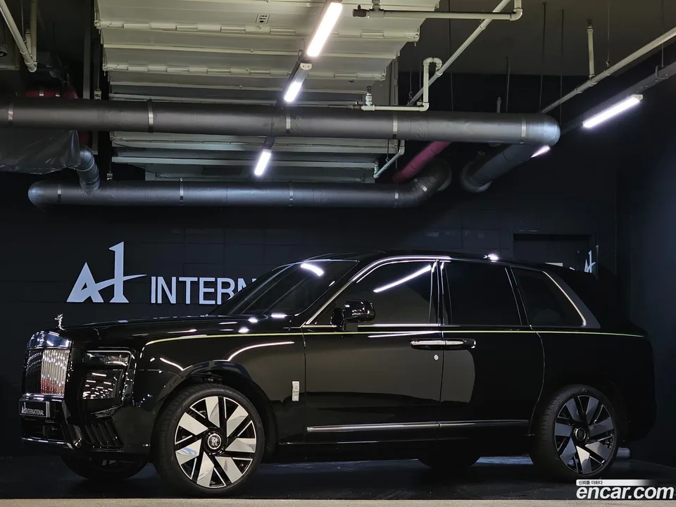 Rolls-Royce Cullinan 6.7 V12 2025 — миниатюра 3