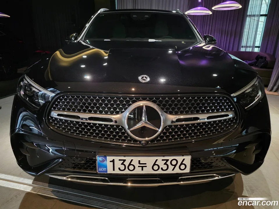 Mercedes-Benz GLC-Class 2026