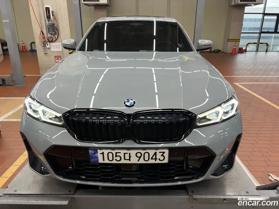 BMW 3 Series 2023