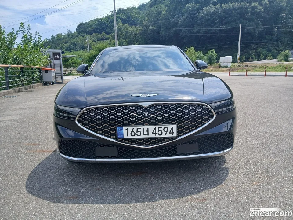 Genesis G90 2023
