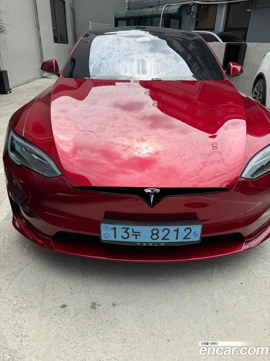 Tesla Model S 2023