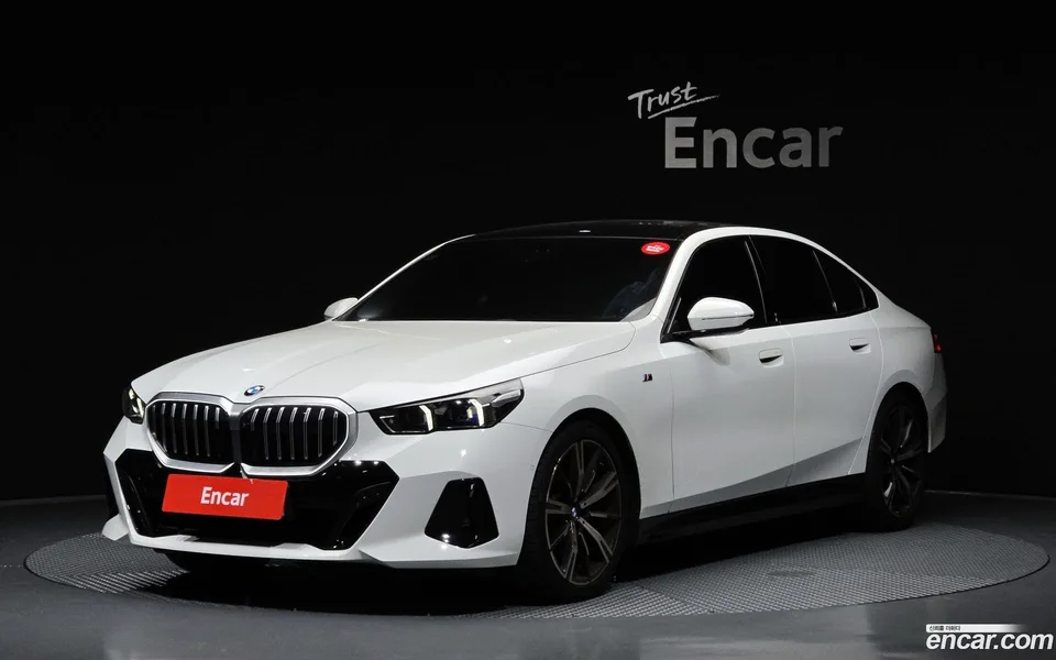 BMW 5 Series 2025