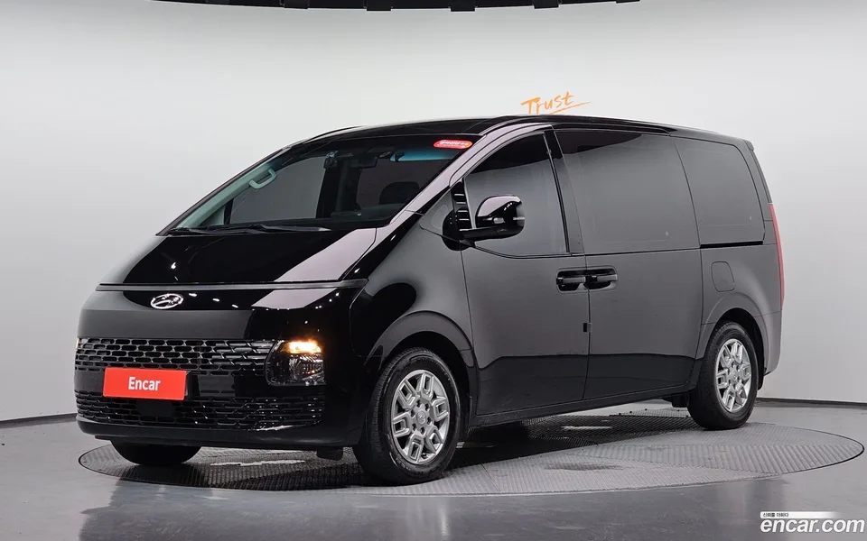 Hyundai Staria 2024