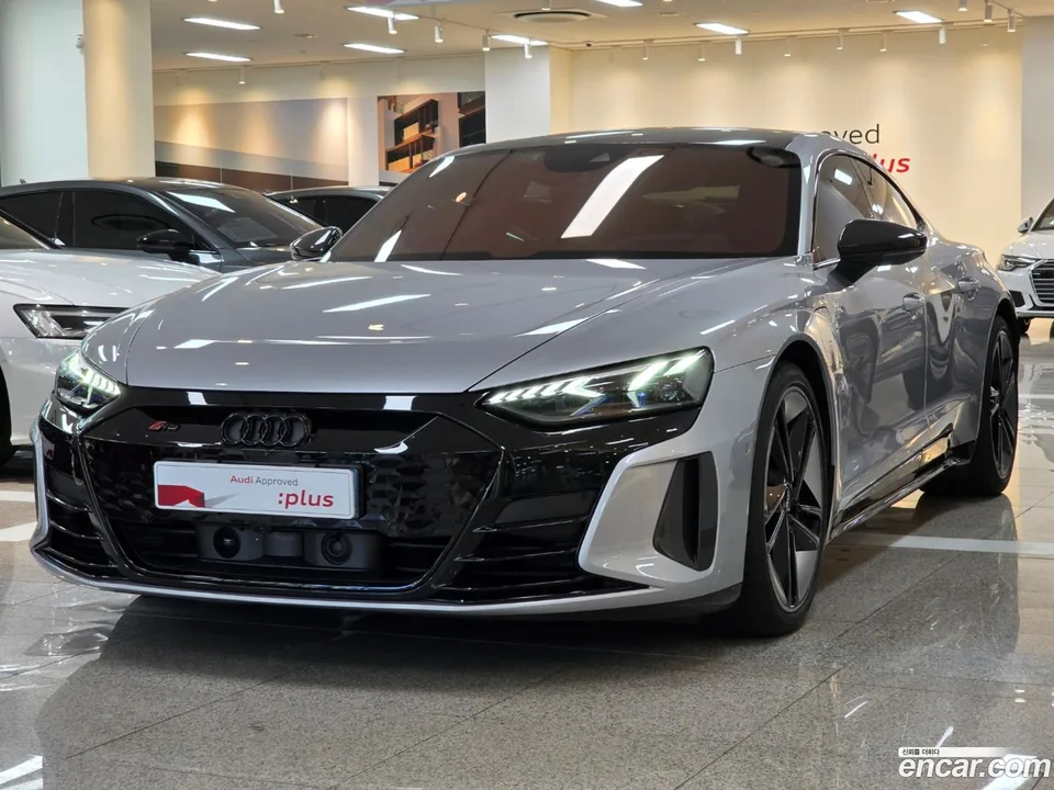 Audi RS e-tron GT 2022