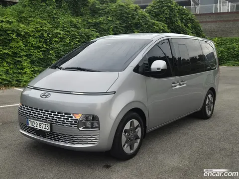 Hyundai Staria 2025 купить в Москве