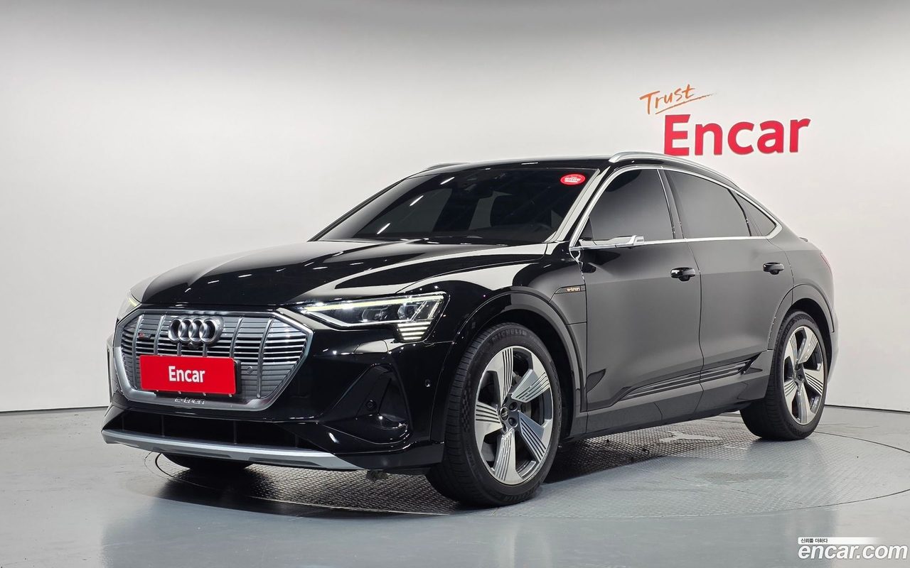 Audi e-tron 2022